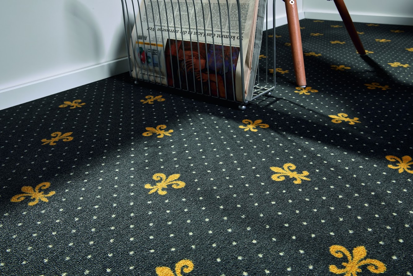 Teppichboden Meterware 4m breit Nordpfeil Auslegware (Vorwerk) Hotel Kollektion Samos Lily grau gold gelb mit Lilien gemustert aus Deutschland in Berlin kaufen