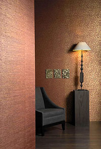 Raumbild Wohnzimmer - Tapeten Idee Grastapete rot mit metallic Muster gold aus Berlin Deutschland