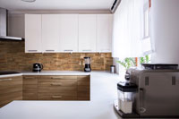 Raumbild Küche - Tapeten Idee Holz Wandpaneele Verblender - Wandverkleidung mit Holzklinker - Holzverblender innen Opus aus Berlin Deutschland kaufen