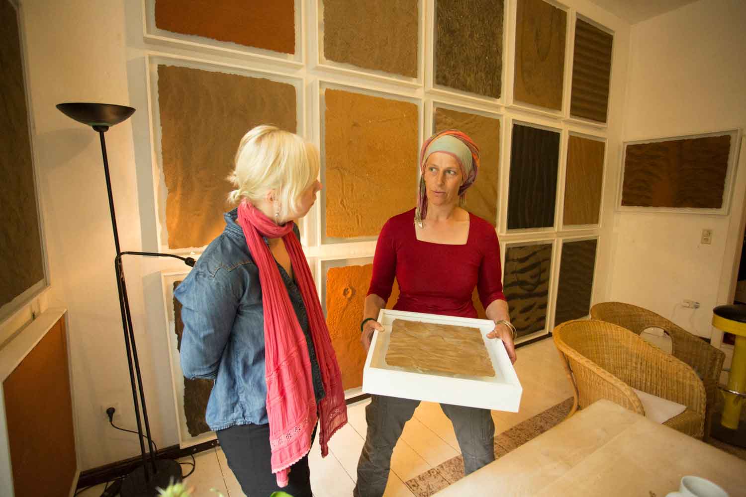 Sand Tapete als Wandbelag in der Galerie anschauen
